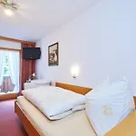 Gasthuis Lengg 3*